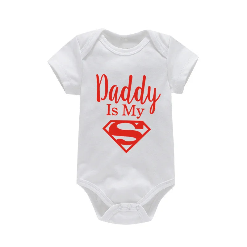 Body bébé "Daddy Is My Hero" imprimé doré - Barboteuse amusante pour nouveau-né fille et garçon