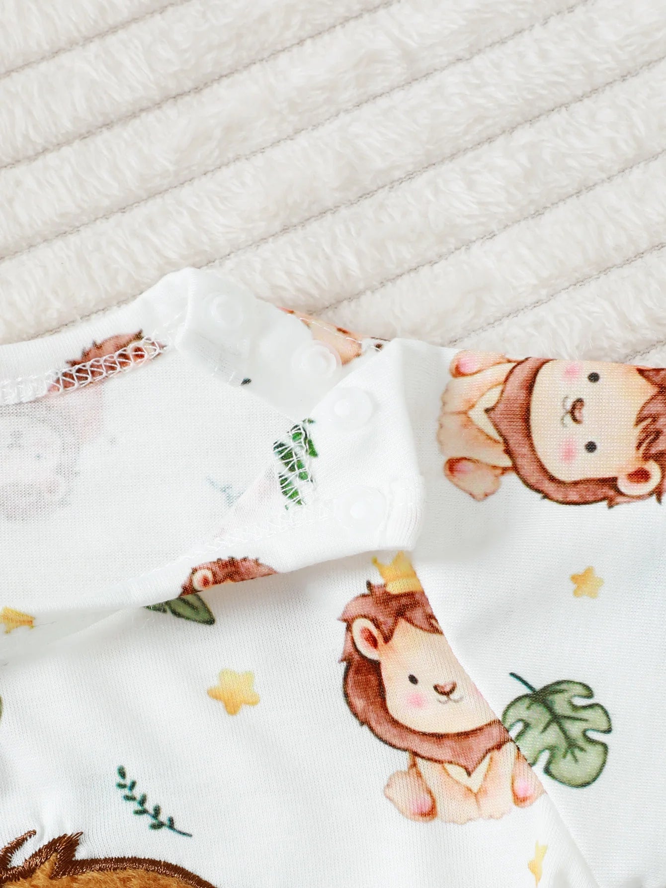 Ensemble Bébé Garçon 3 Pièces - Motif Lion - Sweat à Capuche, Short et Chapeau