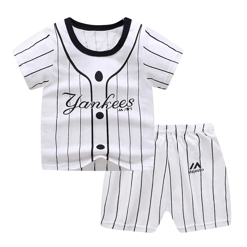 Ensemble garçon 2 pièces Winnie l'Ourson - T-shirt manches courtes + Short - Vêtements d'été pour bébé