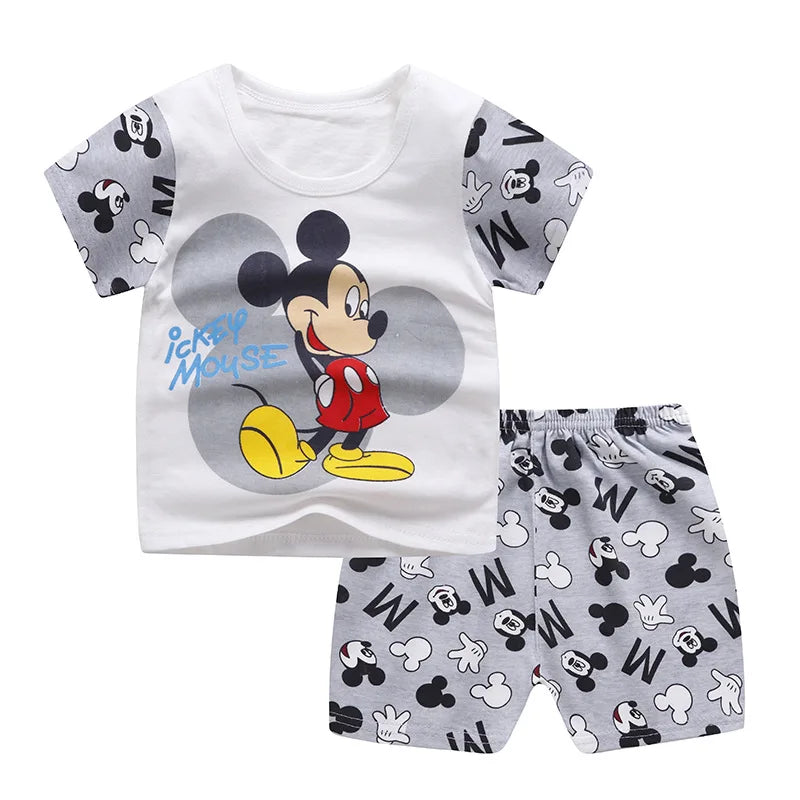 Ensemble garçon 2 pièces Winnie l'Ourson - T-shirt manches courtes + Short - Vêtements d'été pour bébé