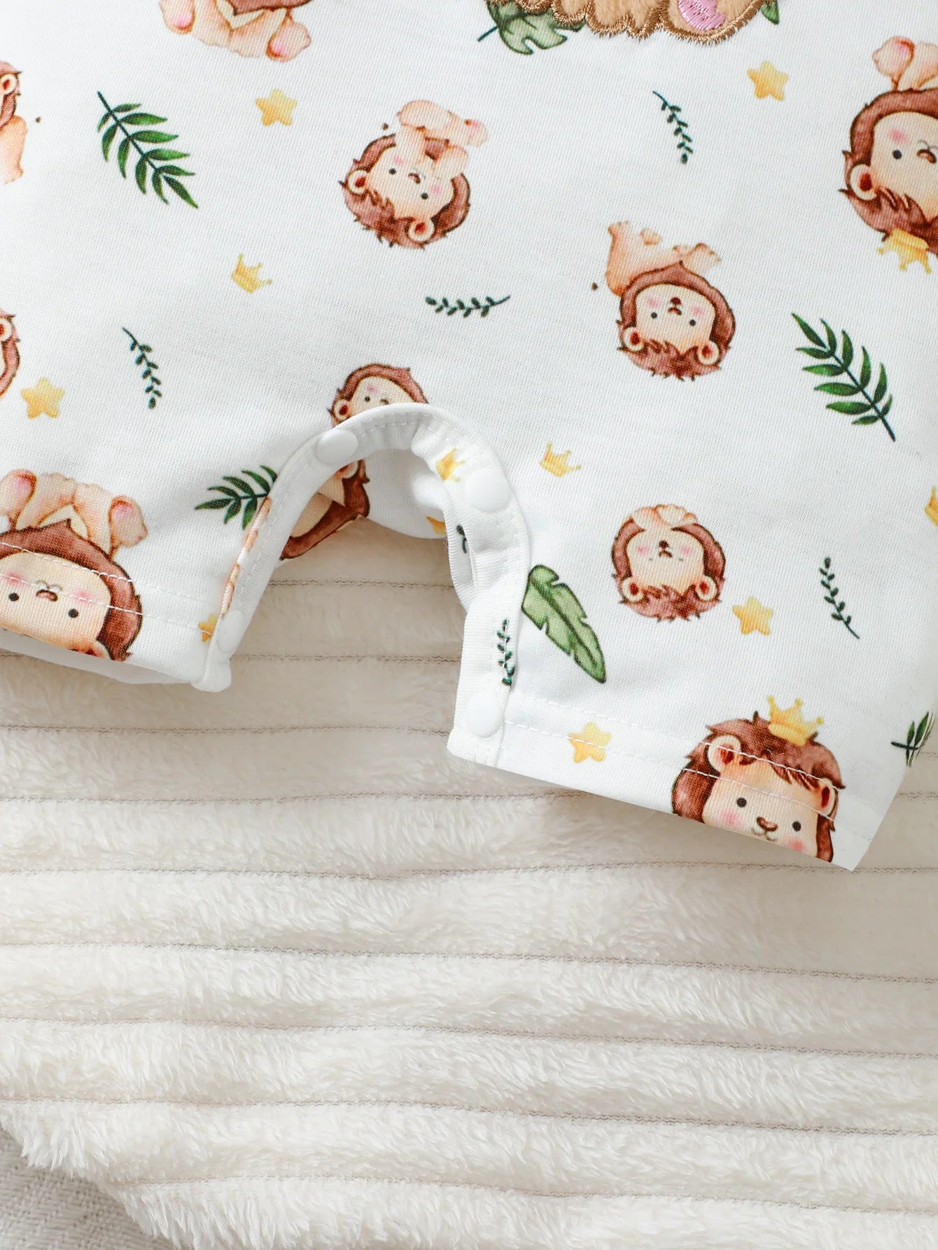 Ensemble Bébé Garçon 3 Pièces - Motif Lion - Sweat à Capuche, Short et Chapeau